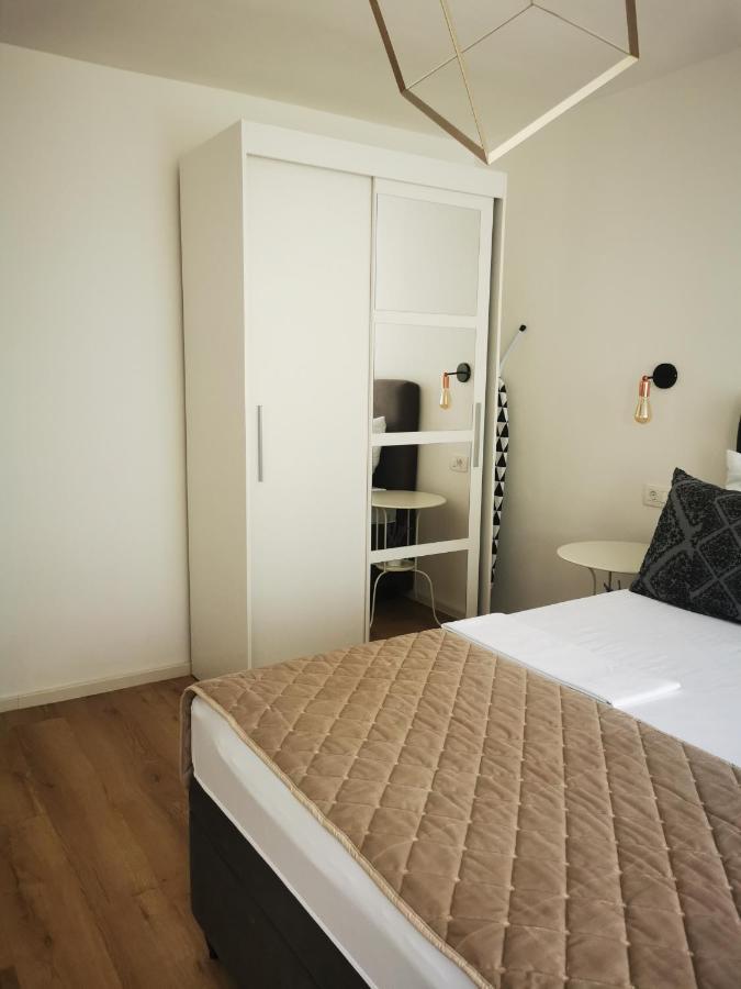 City Center Apartment Bravos Makarska Exterior foto